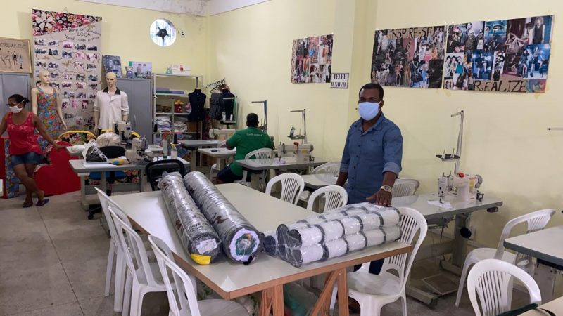 Parceria Entre Governo E Associação Beneficente Produzirá 20 Mil Máscaras Para Serem Doadas No Ceasa