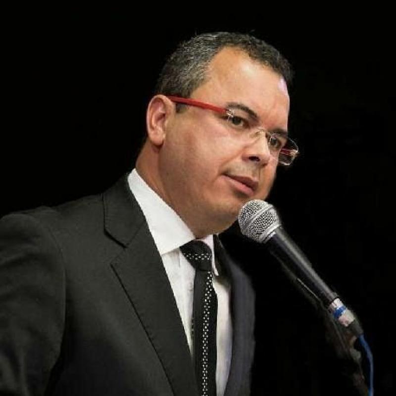 Salvador: Cristiano Lobo é O Novo Reitor Da UniFTC