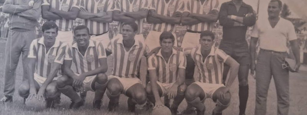 BETINHO, O PROTEGIDO DE PELÉ