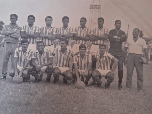 BETINHO, O PROTEGIDO DE PELÉ