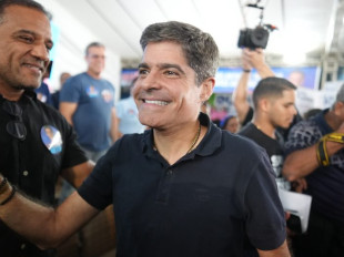 ACM Neto promete criar Morar Melhor Urbano e Rural na Bahia para reformar casas de famílias carentes